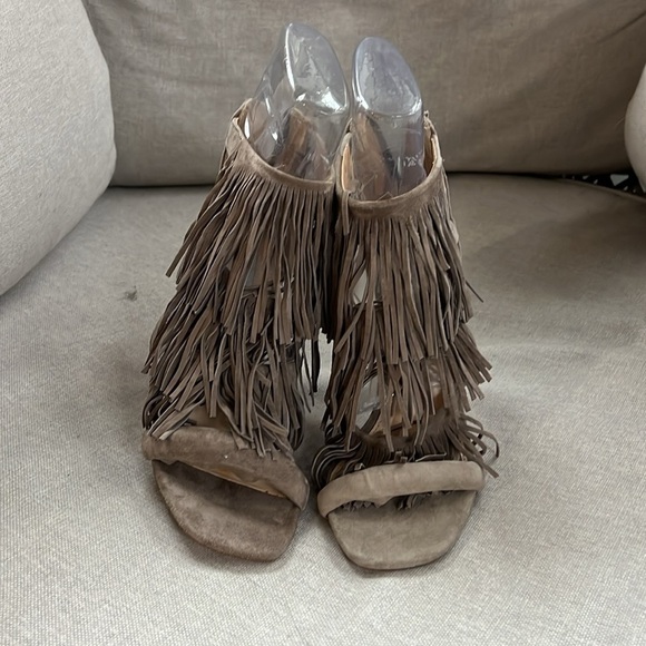 Steve Madden fringes suede heels Fringly 7.5 - Picture 4 of 9